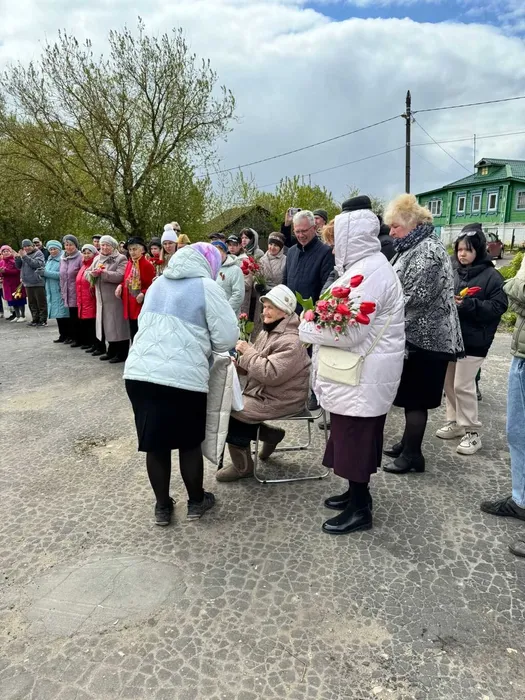 поздравление труженика тыла Горевой Антонины Васильевны (с. Борисовское)